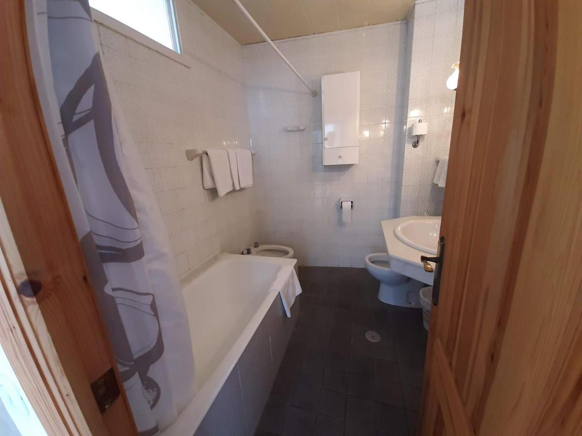 Standard Triple Room with Sea View