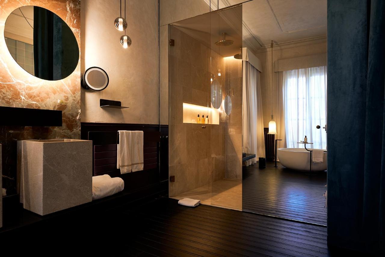 Premium Suite
