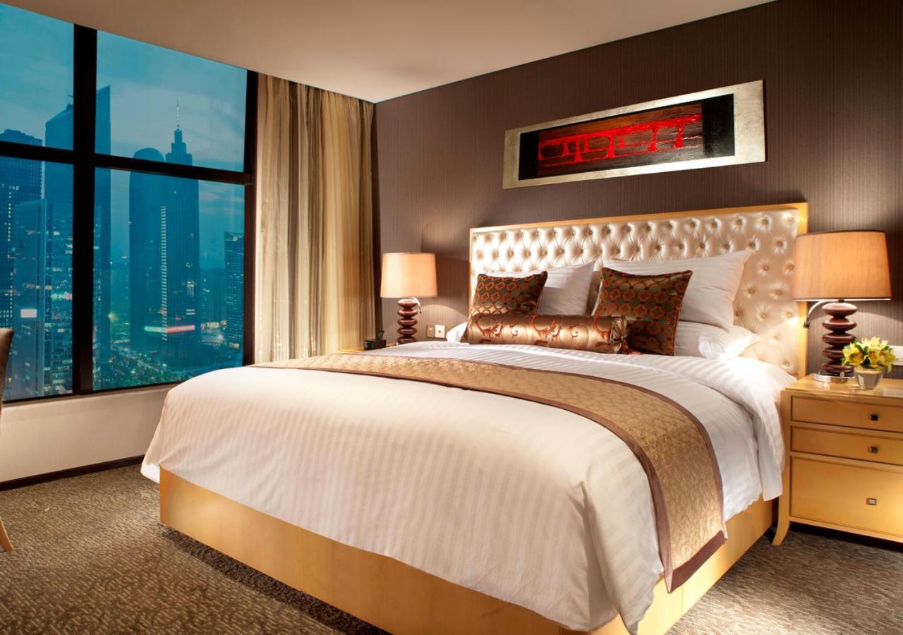 Superior Studio,1212889603:JPEG