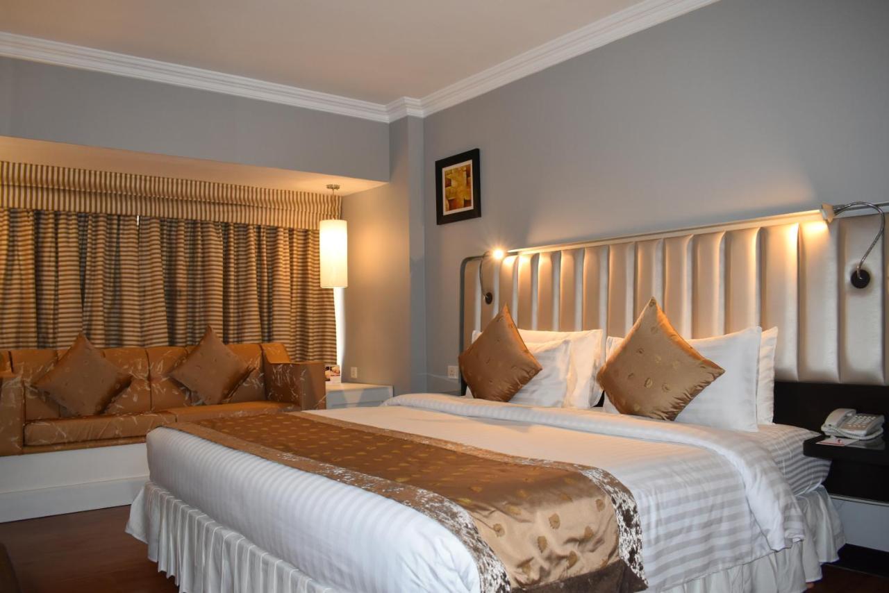 Business King Room - Non-Smoking,1022787493:JPEG