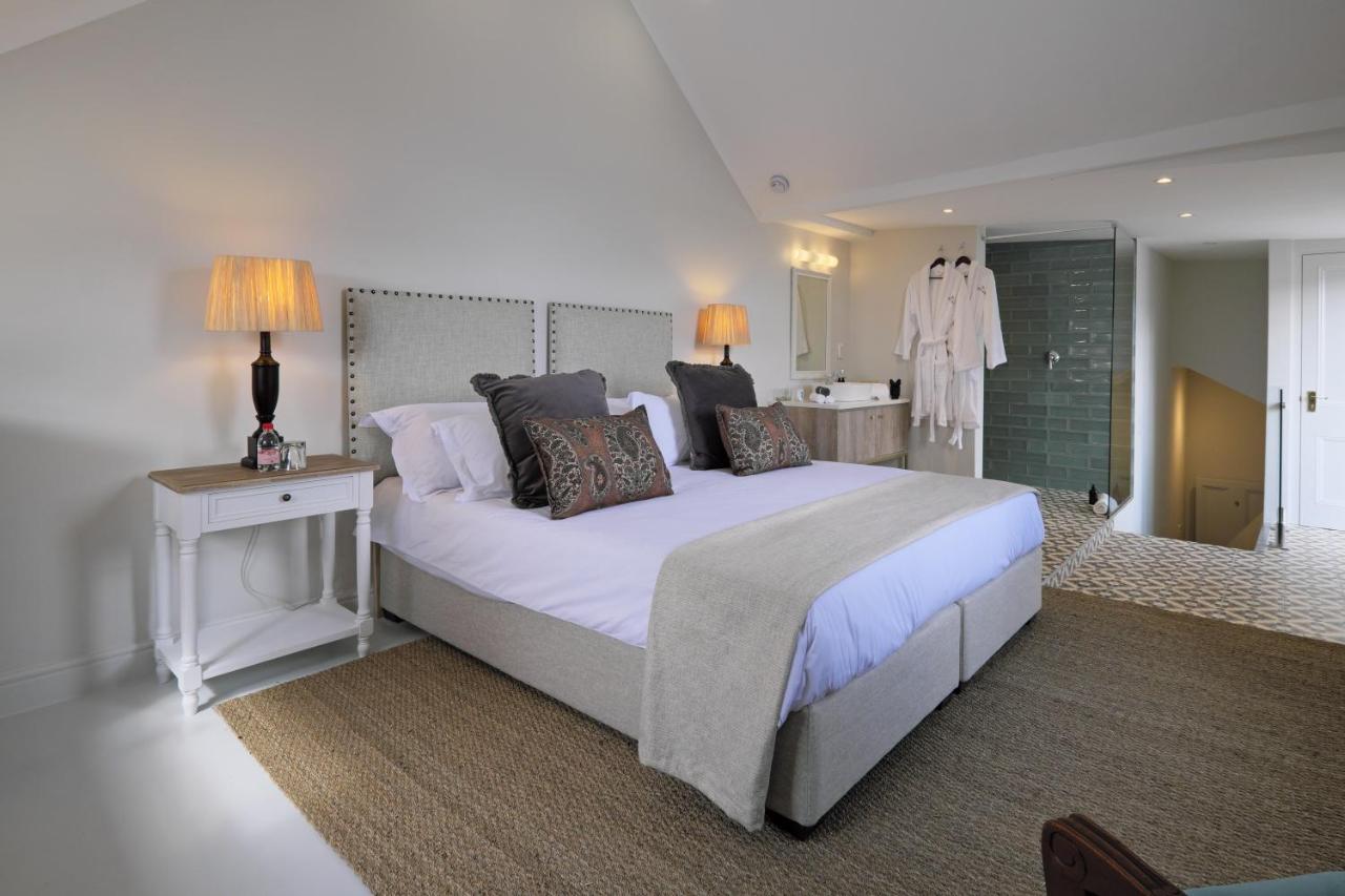 Superior Deluxe Room