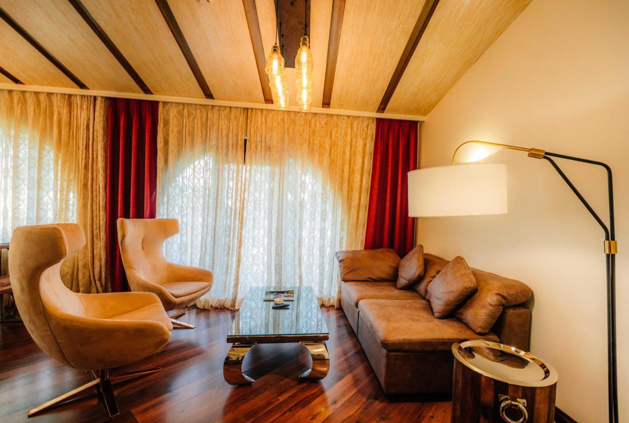 King Suite