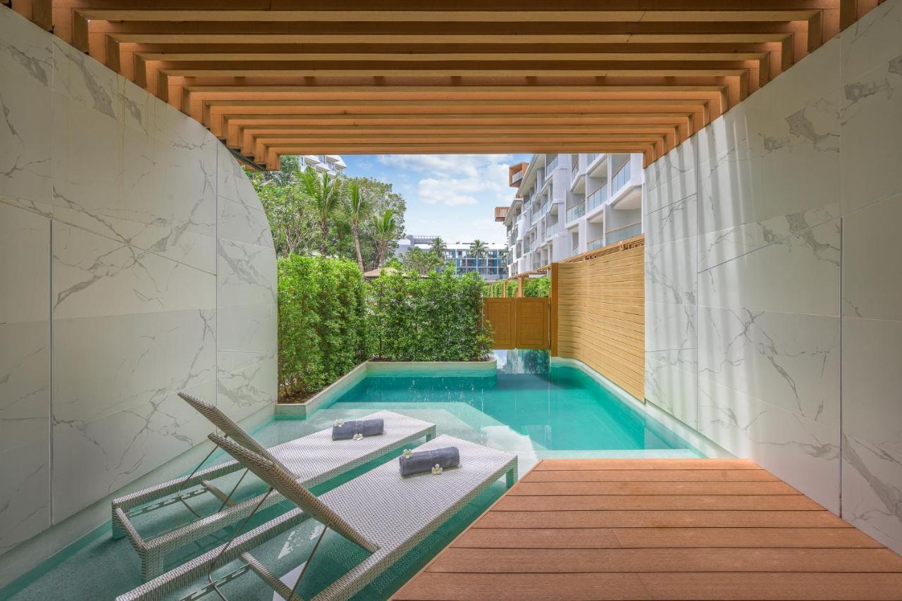 Pool Access,1038825691:JPEG