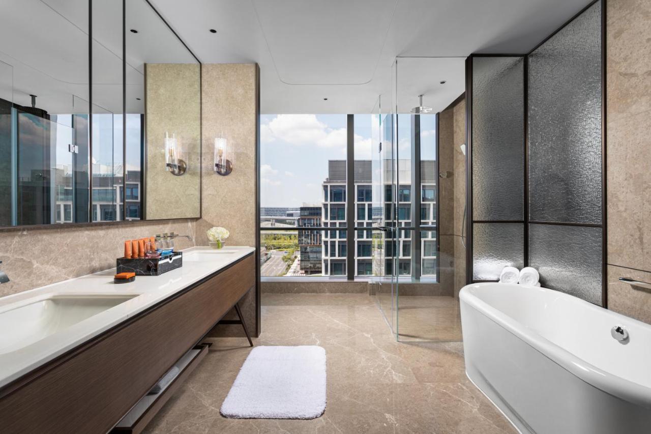 One-Bedroom King Suite,1285007920:JPEG