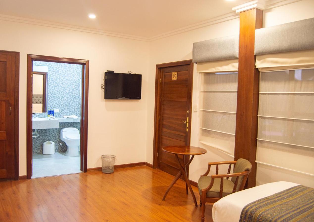 Twin Room