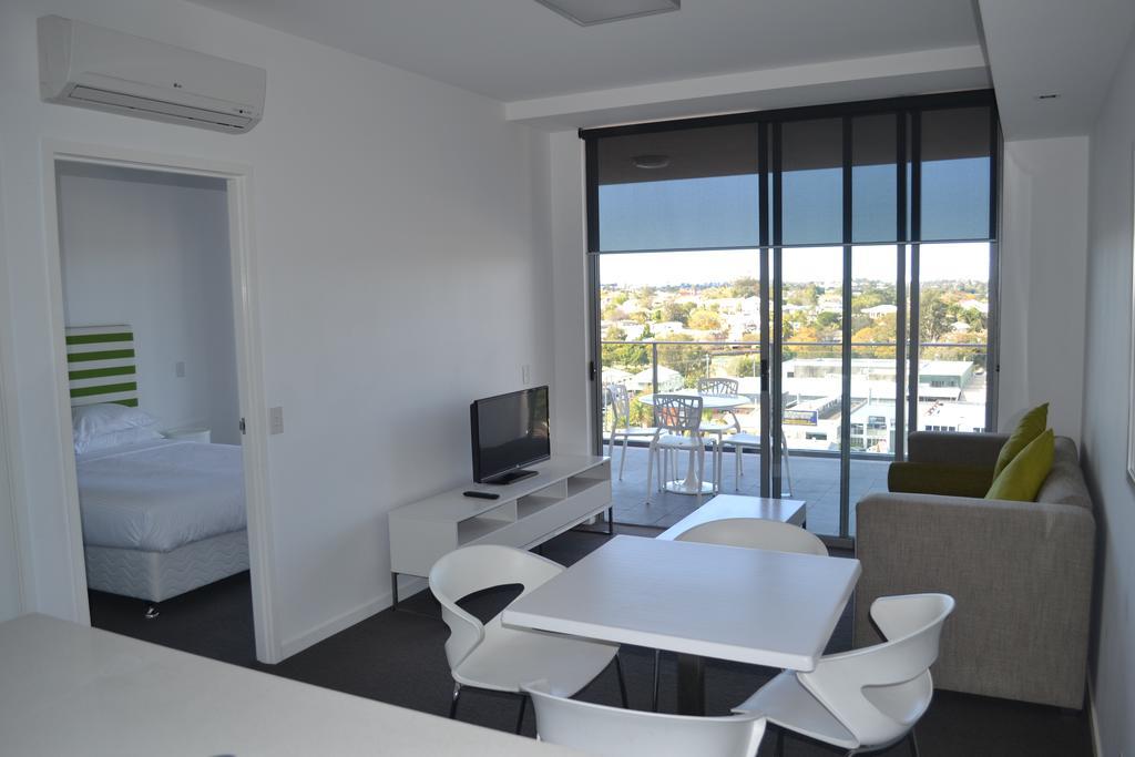 Two-Bedroom Two Bathroom Apartment,107710899:JPEG