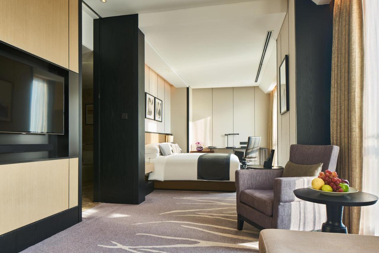 Junior King Suite