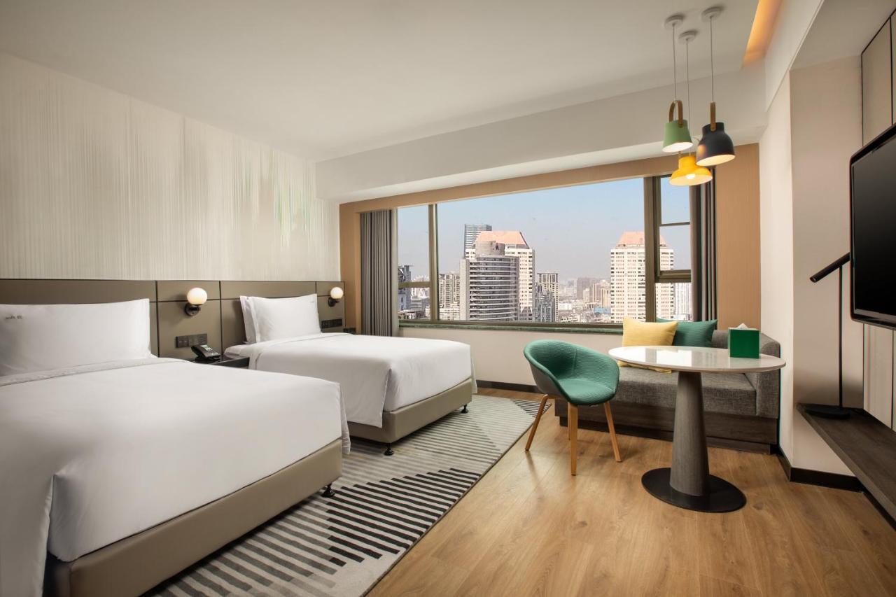 Standard Twin Room with City View,1285403404:JPEG