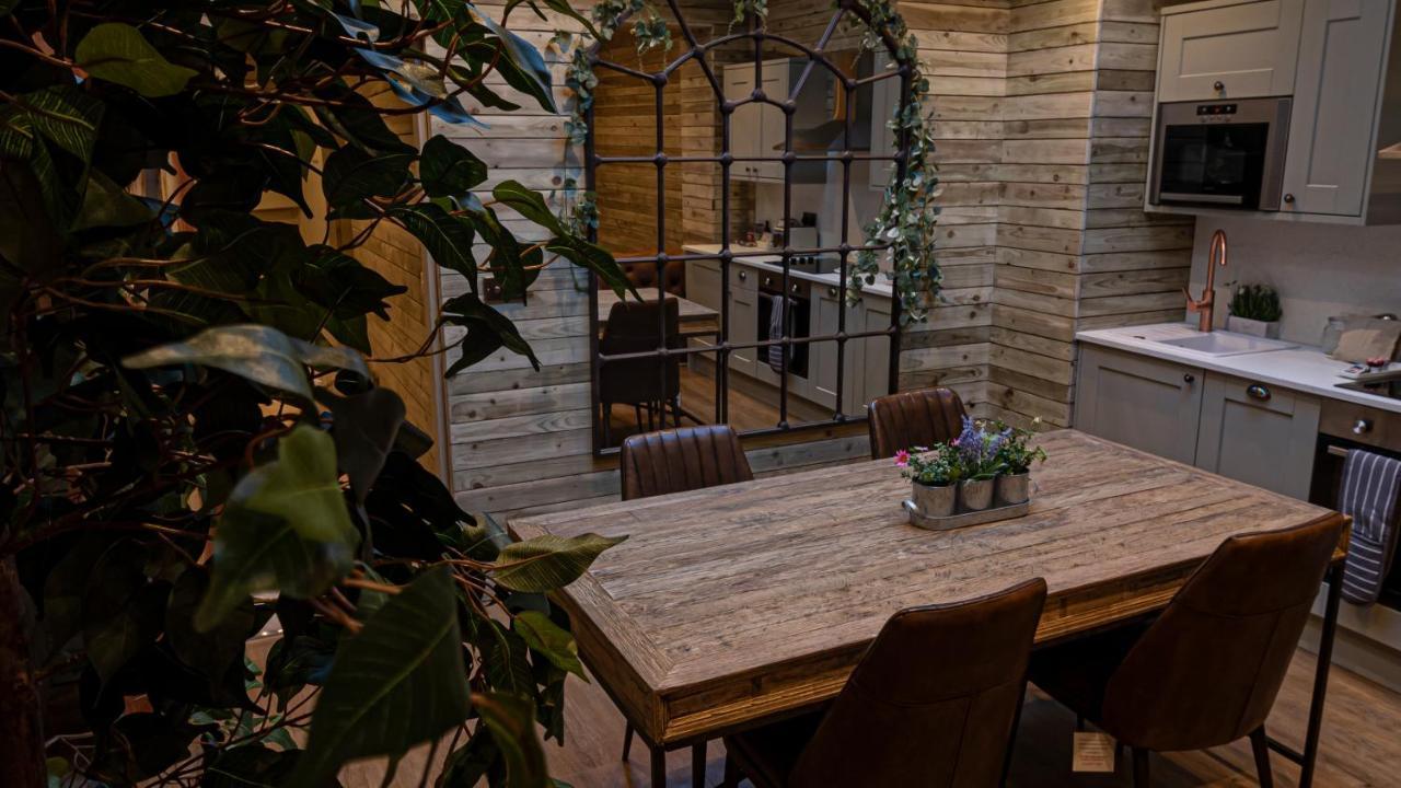 The Tree House - (Two Bedroom Apartment),1096421937:JPEG