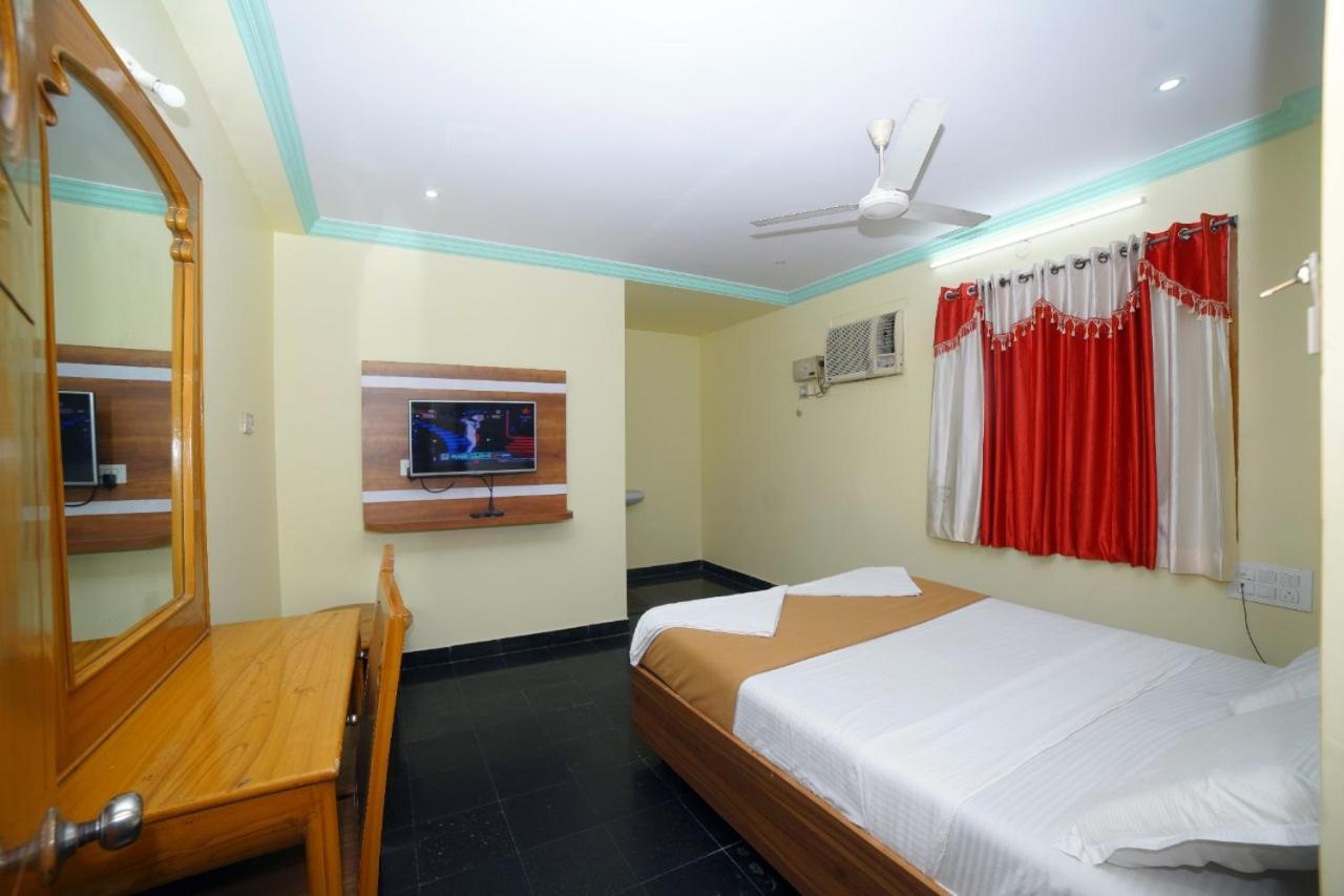 Budget Single Room