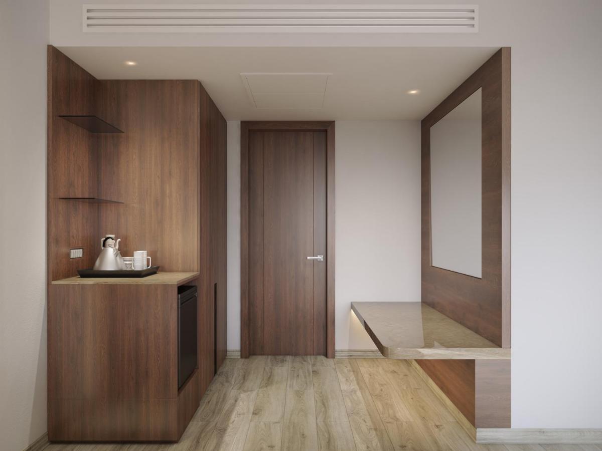 Superior Room Ocean View with 15% discount on Food & soft beverages and Laundry