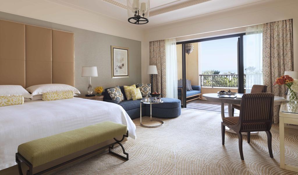 Deluxe Kamer met Kingsize Bed en Uitzicht op het Resort