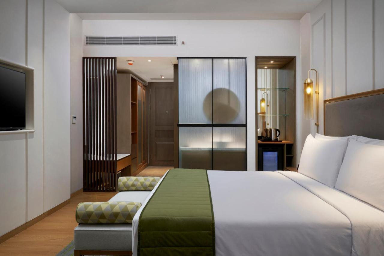 King Room with Garden View - Non-Smoking,1142149918:JPEG