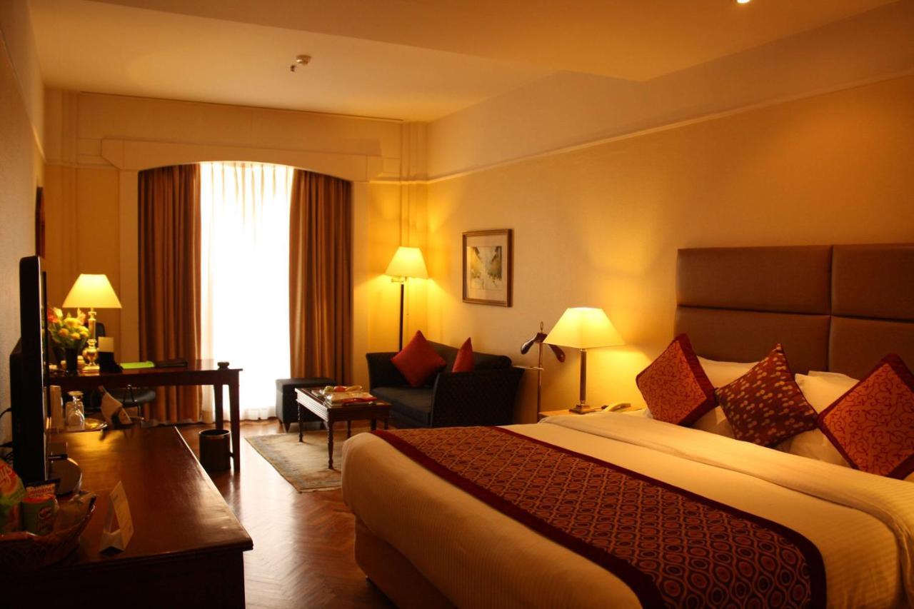 Double or Twin Room,303078212:JPEG