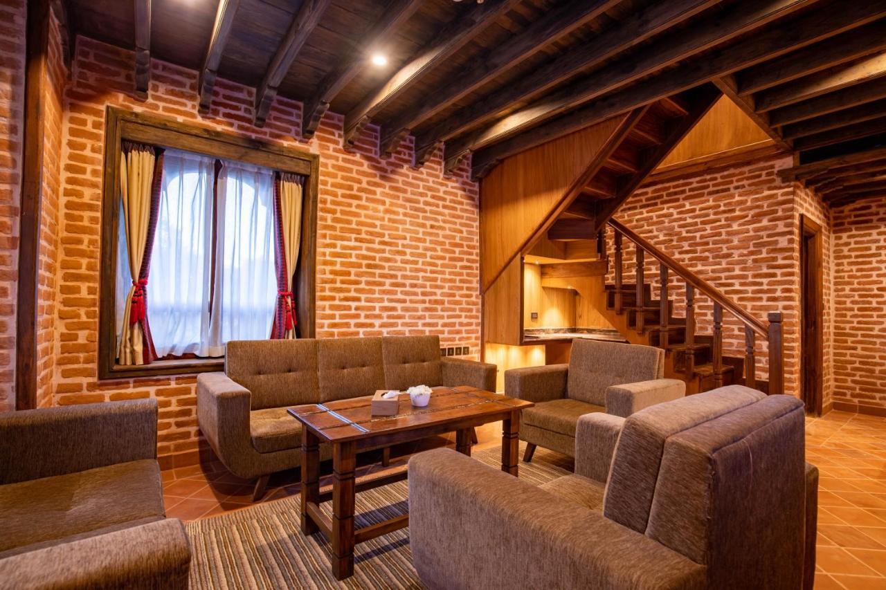 Royal Suite – 10% off on Food & Beverage and Spa