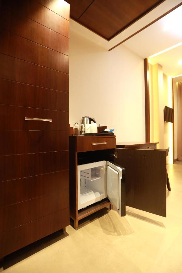 Executive Club