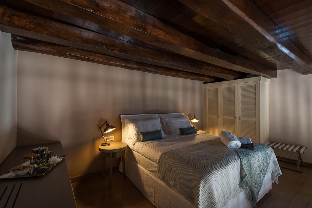 Superior Suite with Terrace- Split Level,322409062:JPEG