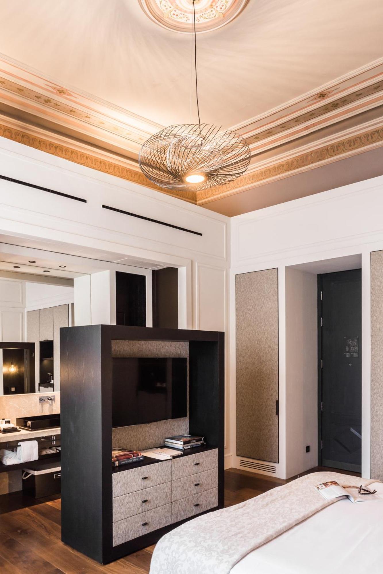 Superior Junior Suite