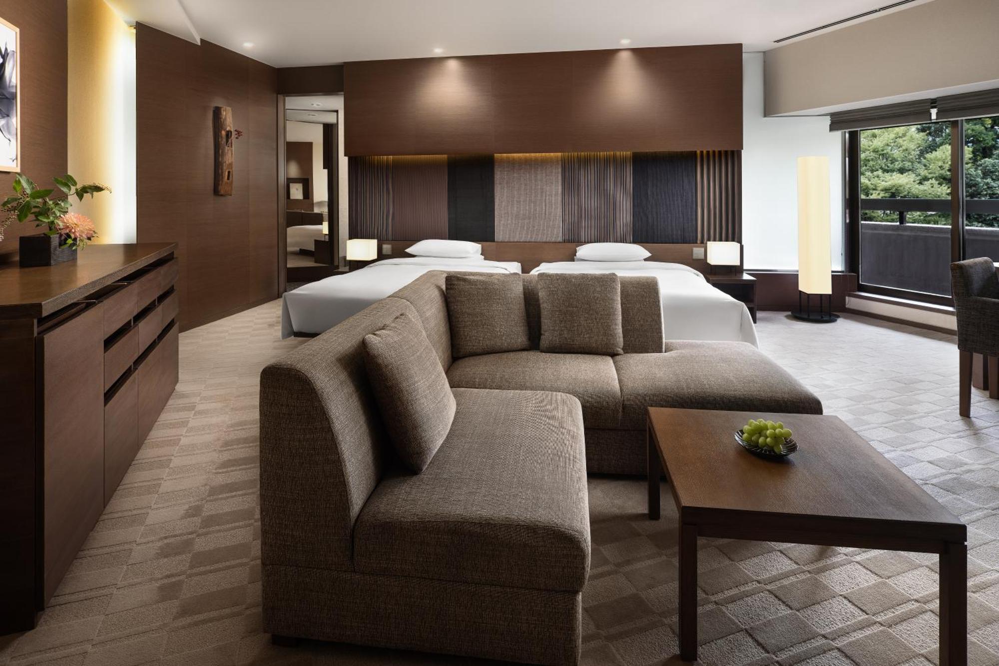 Deluxe Double Room with Two Double Beds and Balcony