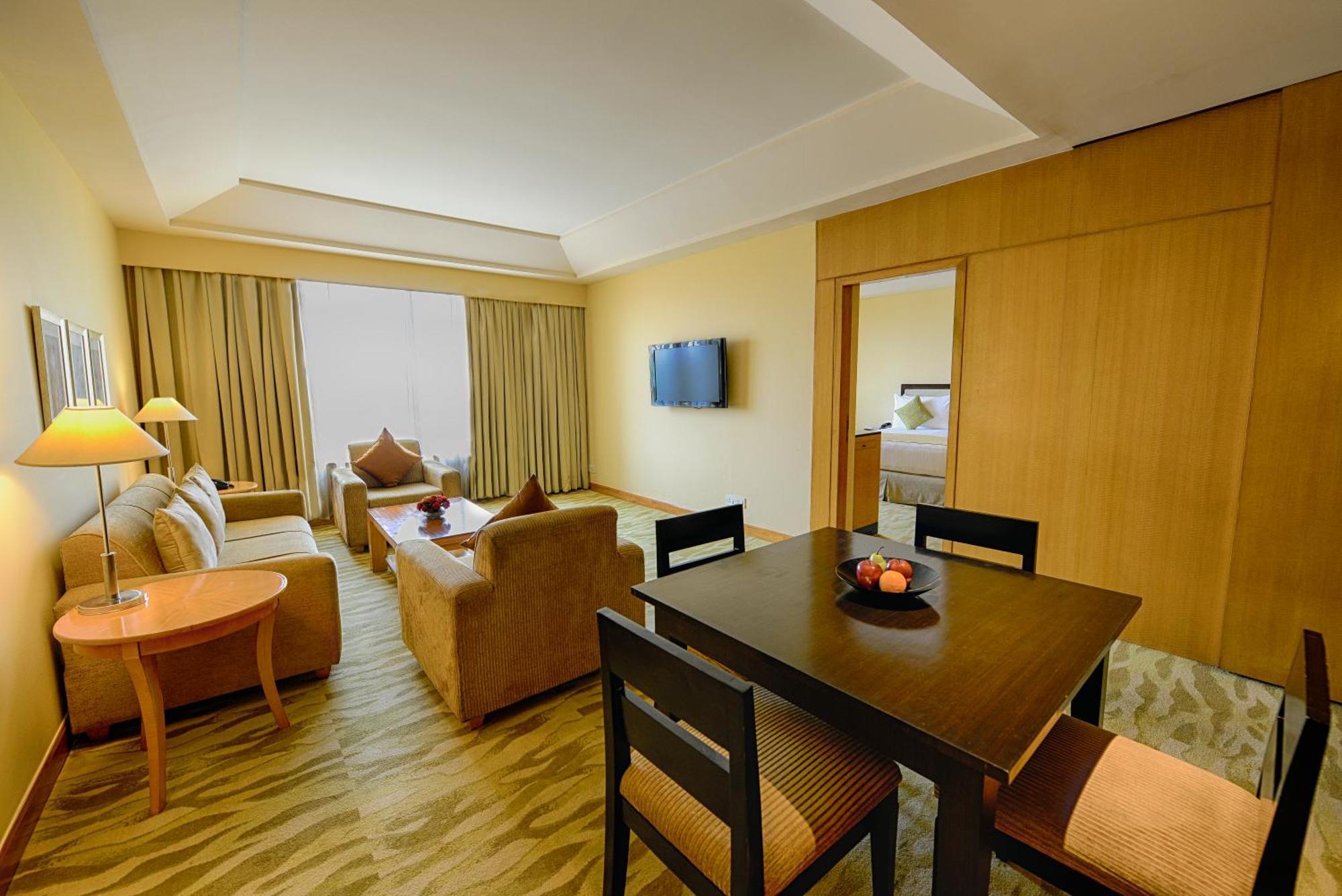 One Bedroom Apartment with 20% off on session of 30 mins Spa,15% off on food & beverage services,20% Discount on Laundry service Per stay per room,Happy Hours from 6PM to 8PM (1+1 on selected beverages at a hotel designated area),1289054776:JPEG