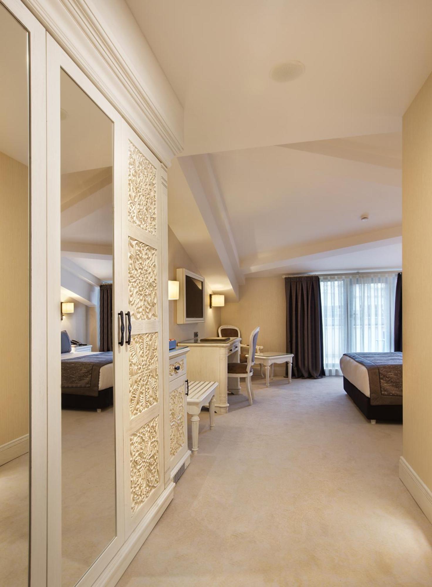 Standard Double Room,1281818626:JPEG