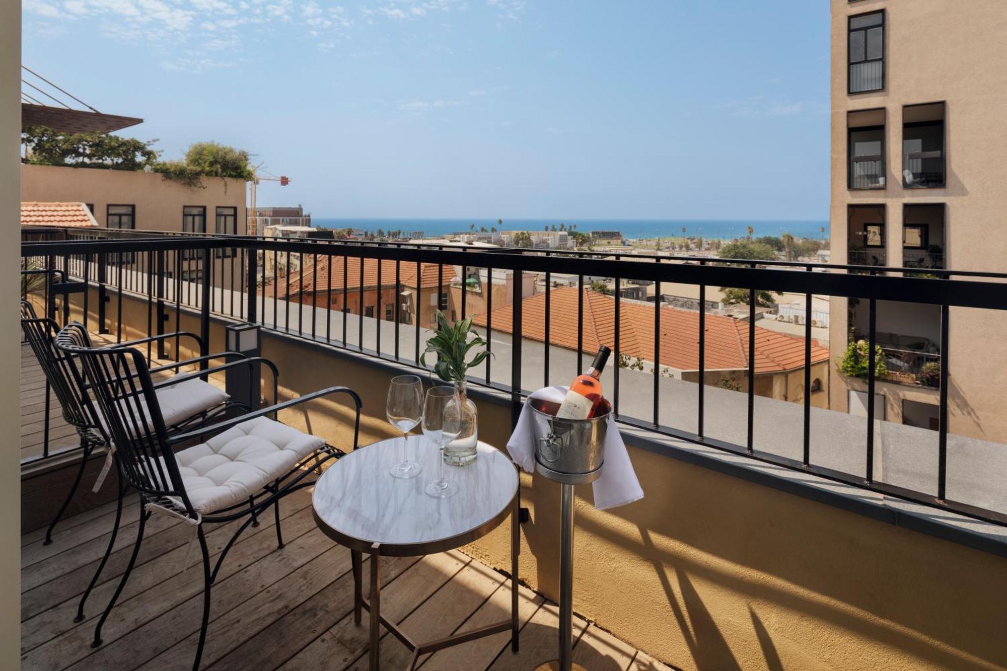 Premium Room with Balcony and Sea View
