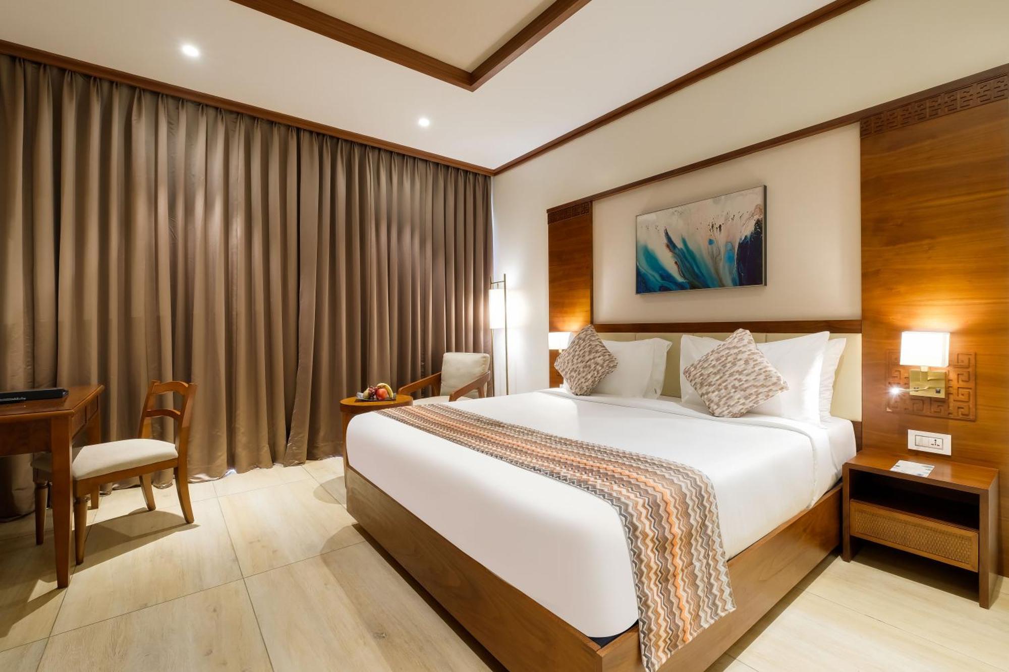 Winter Green  Room, 1 King Bed