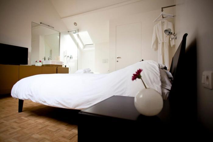 Standard Double Room with Shower