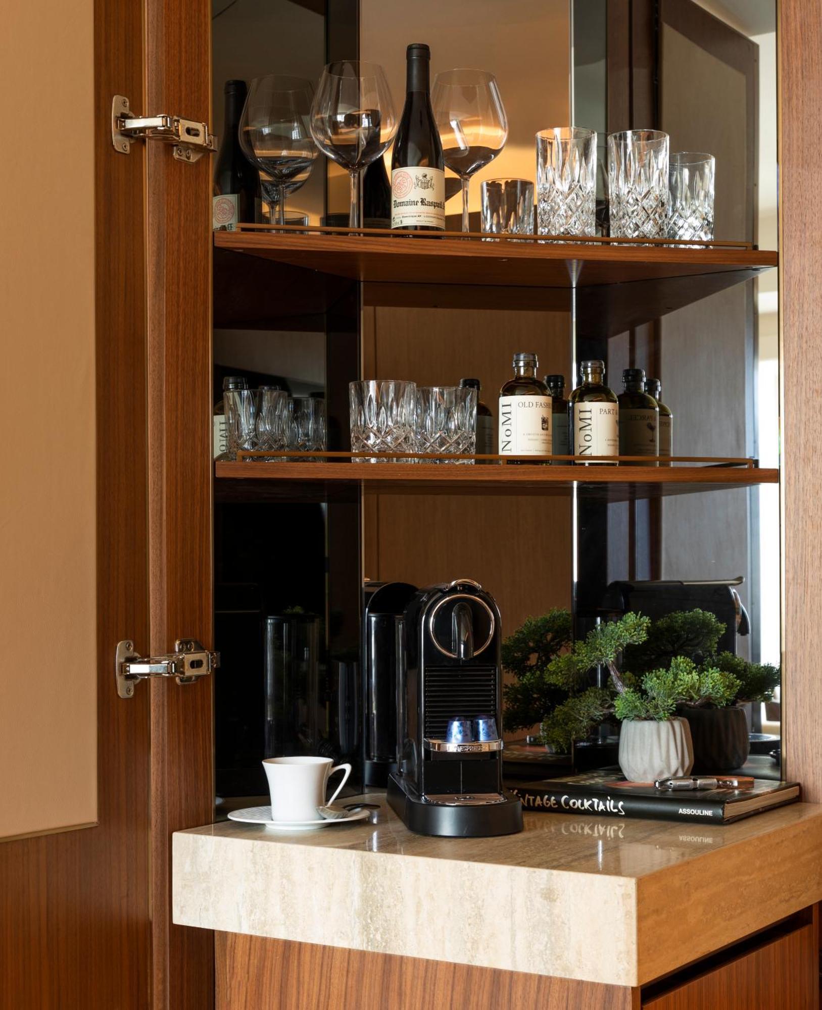 Queen Room with Two Queen Beds and Water Tower View,1541320903:JPEG