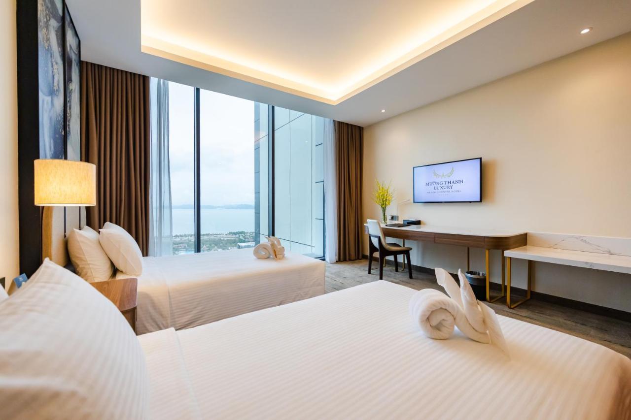 Deluxe Twin Room with Sea View