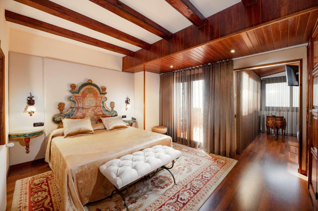 Mar Suite with Spa Access