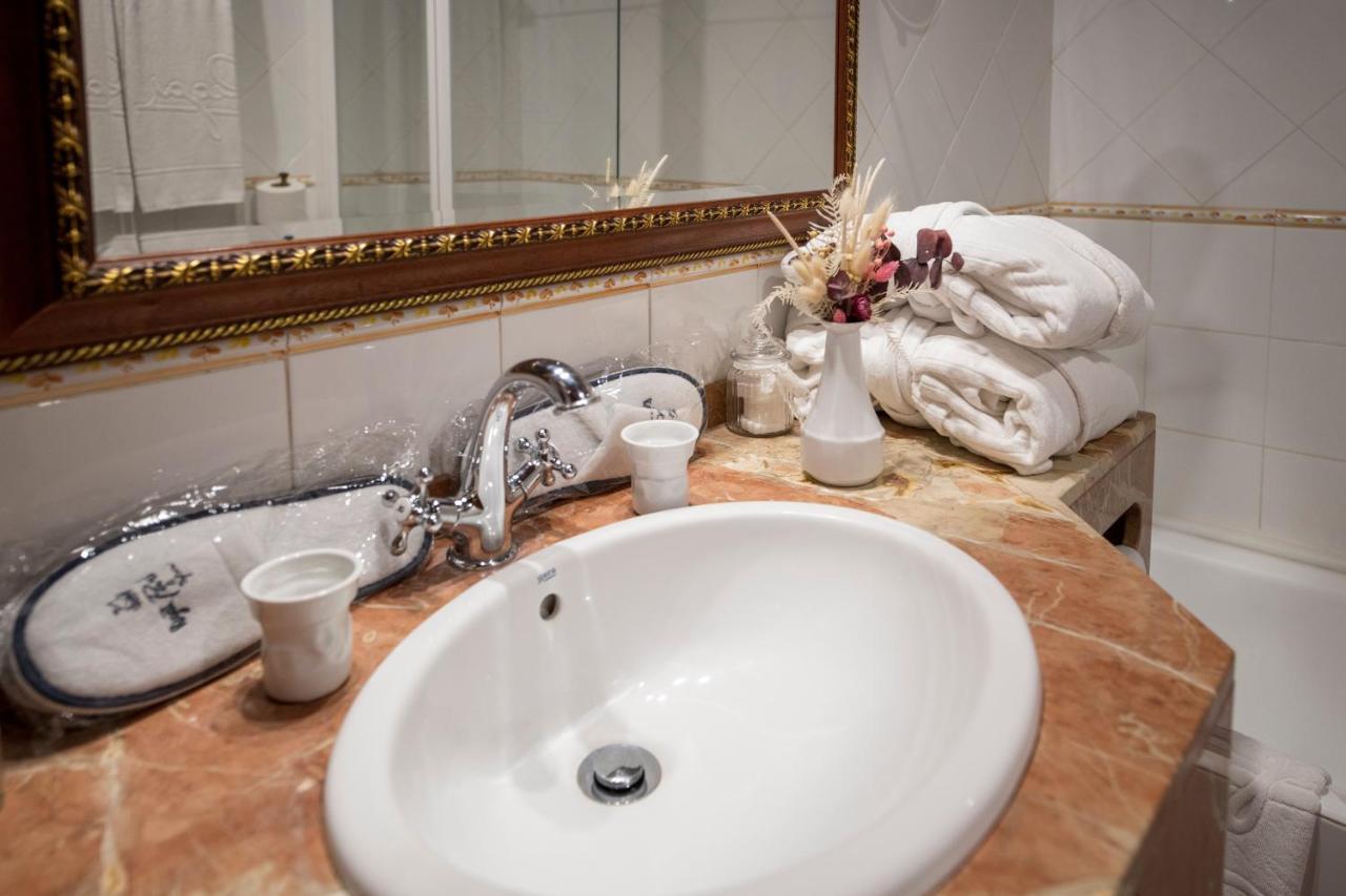 Classic Double Room with Park View (2 + 1 Adult)