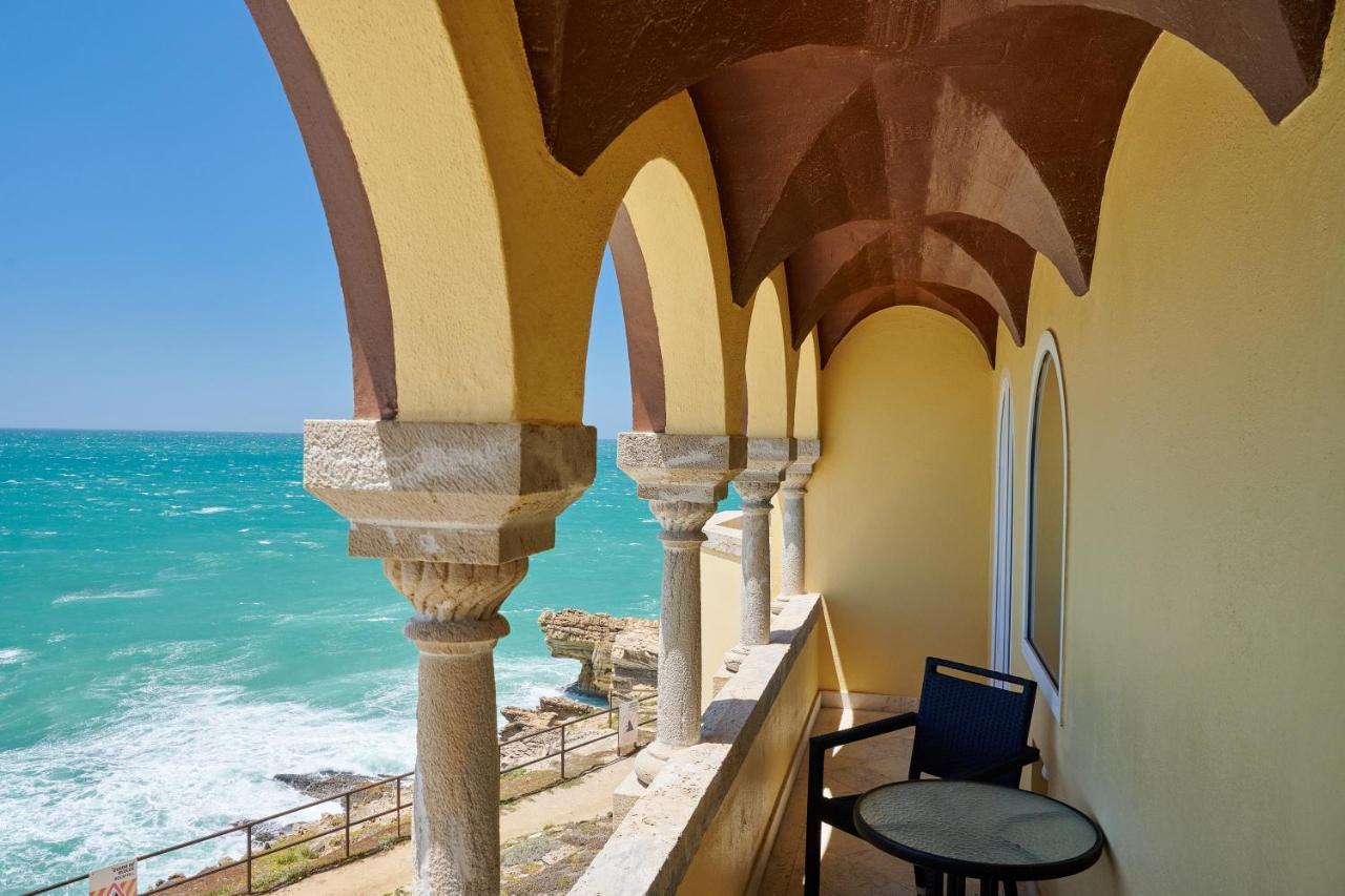 Junior Suite with Balcony and Sea View