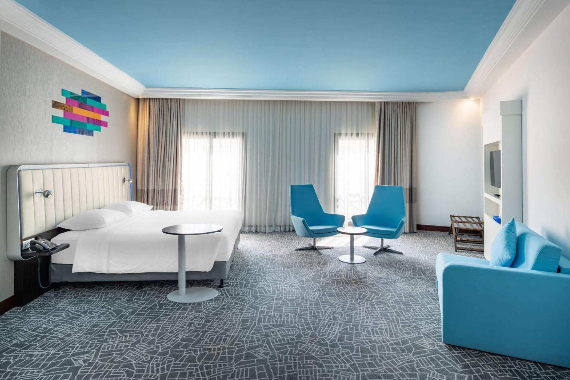 Junior Suite with Mosque View
