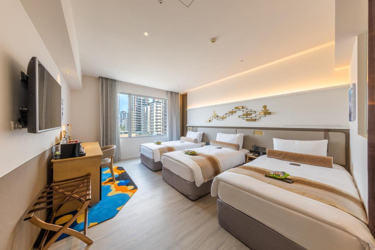 Premier Triple Room
