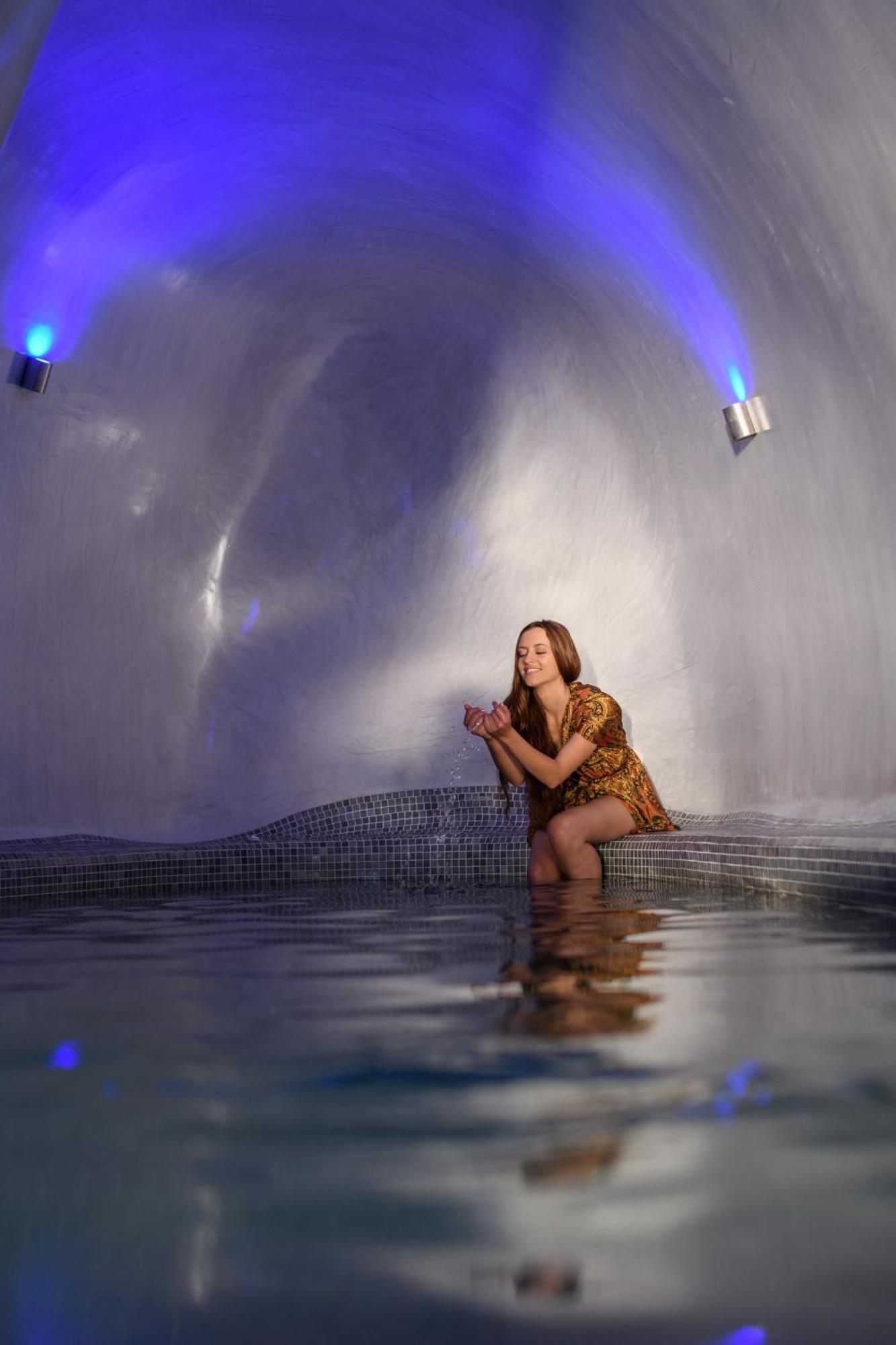 Grand Luxury Plunge Pool Suite