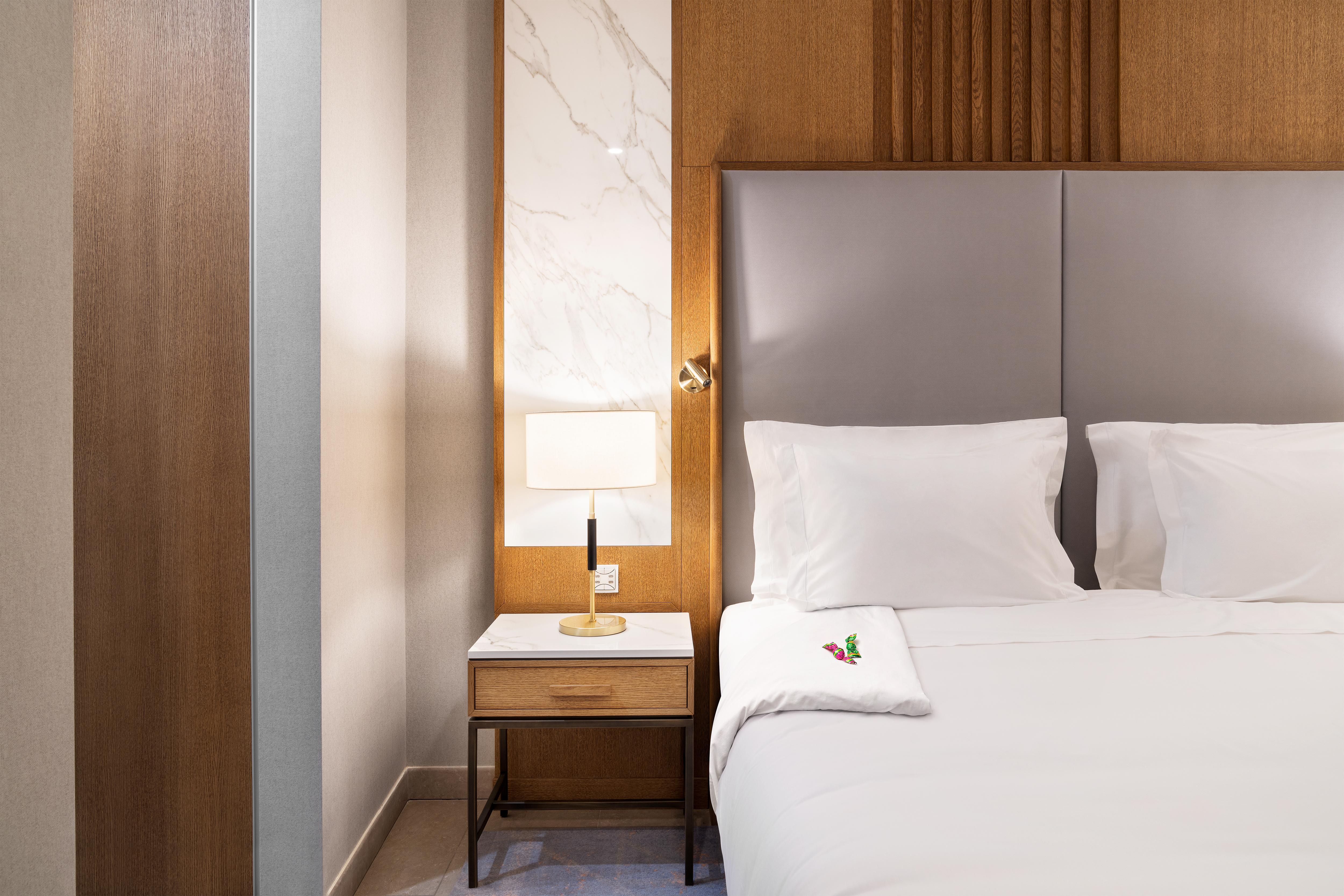 Accessible One Bedroom Sunset Suite