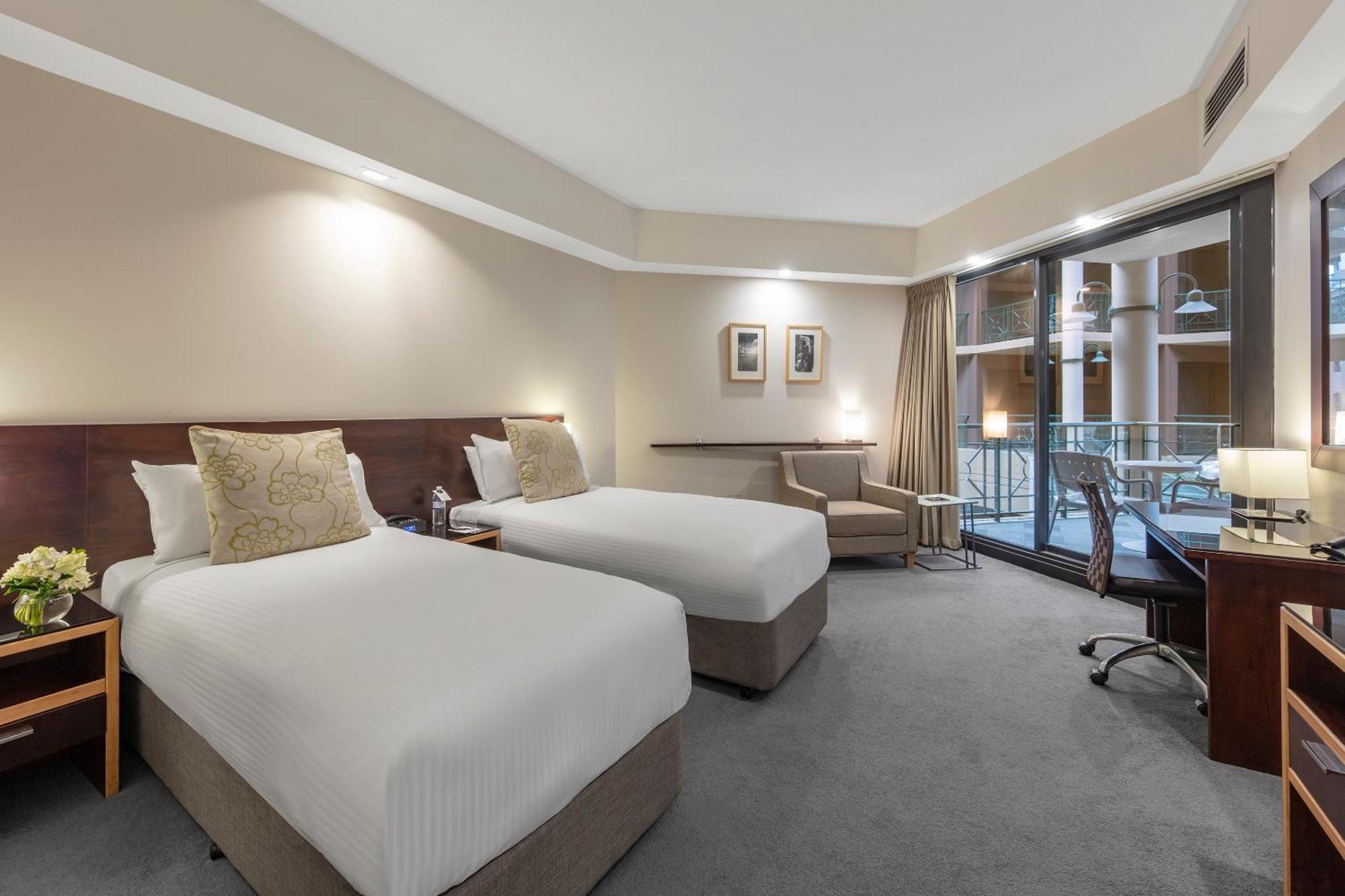 Courtyard Twin Room with Balcony