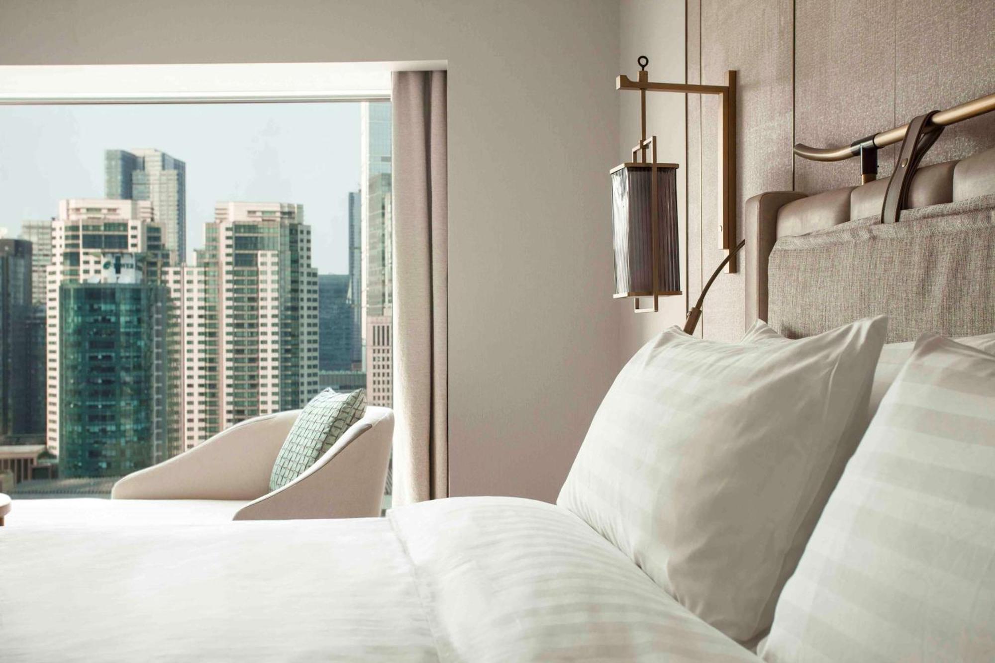 Horizon Premier Room