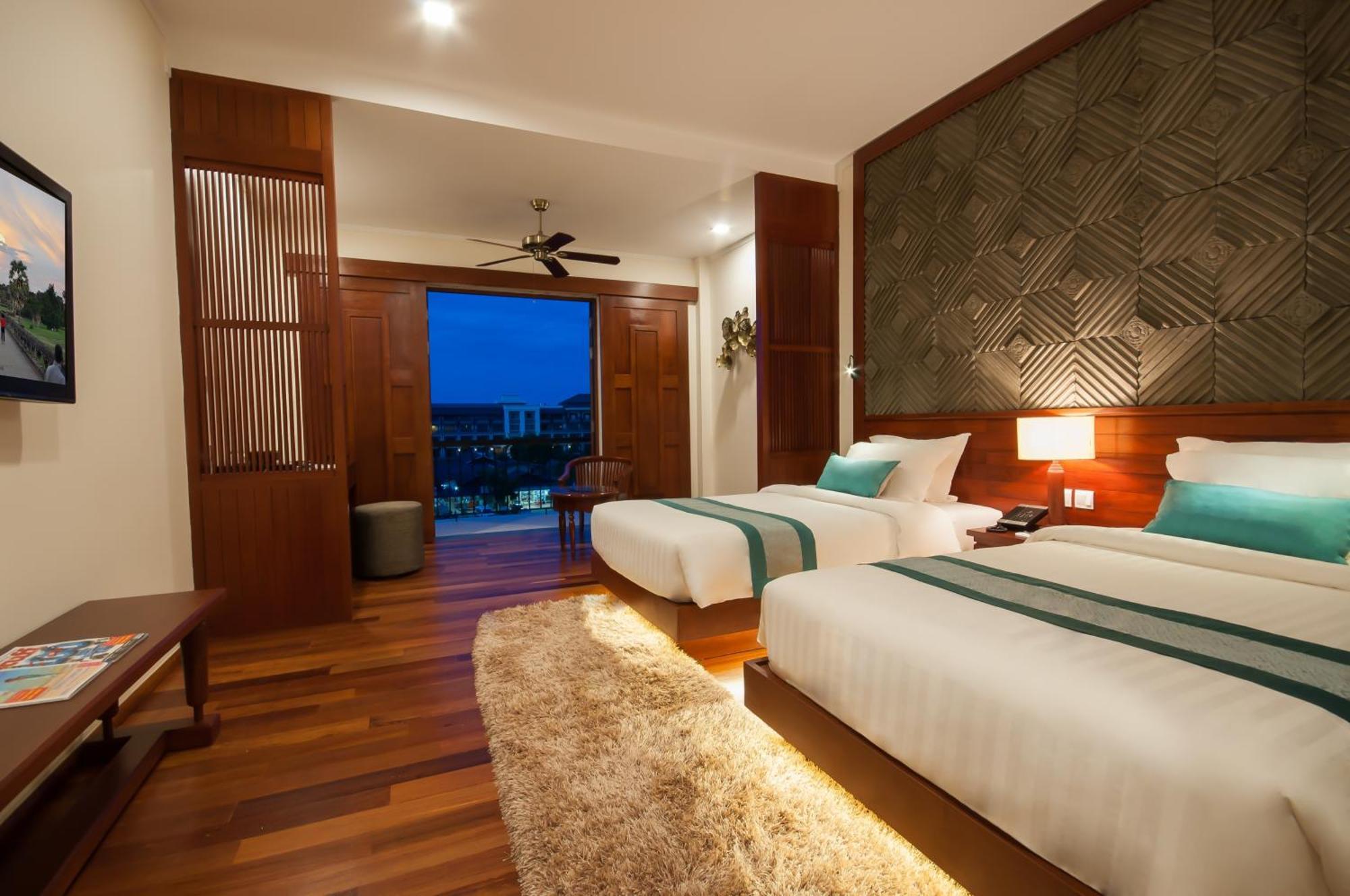 Large Twin Room
