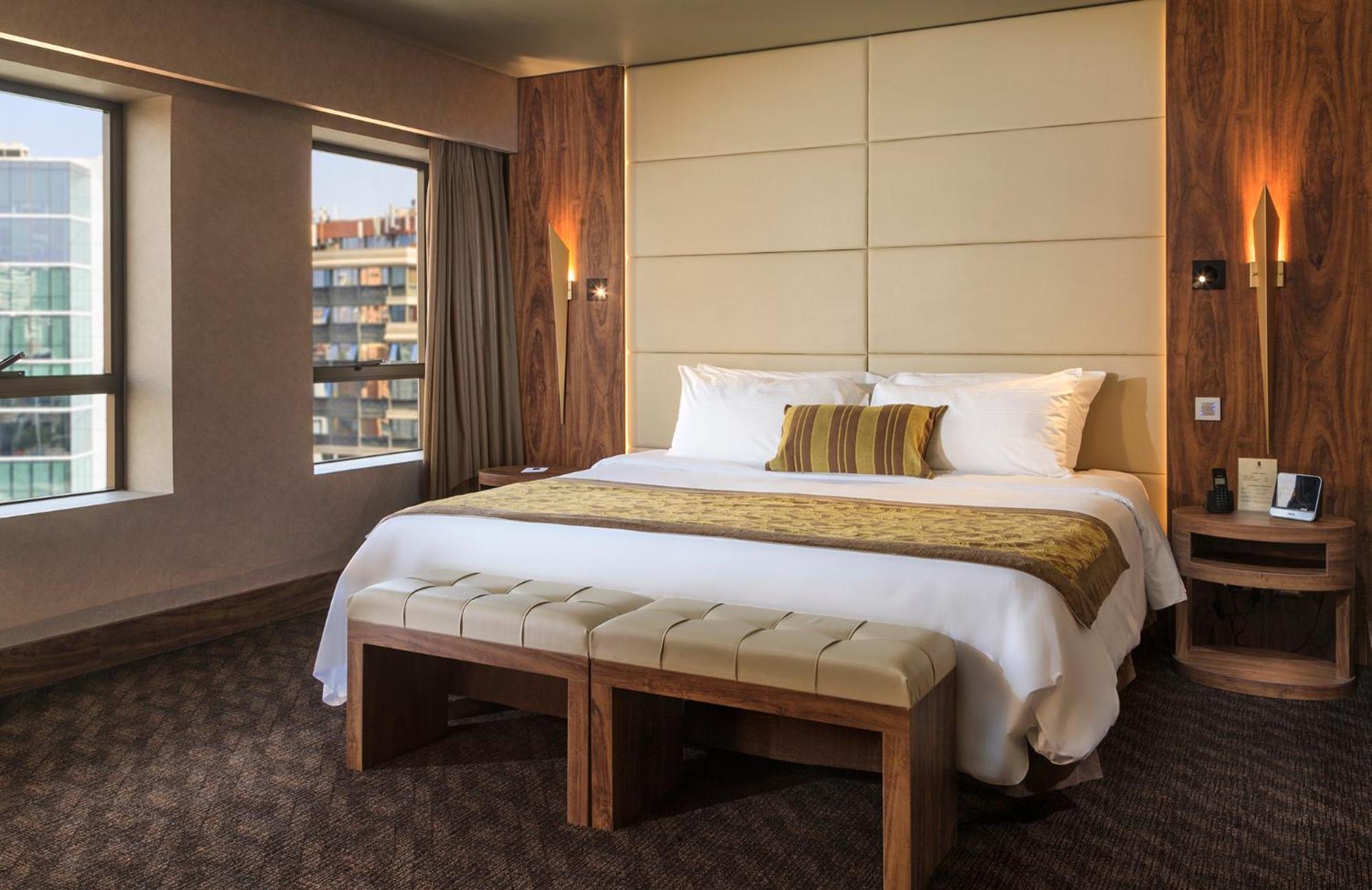 Standard King Room