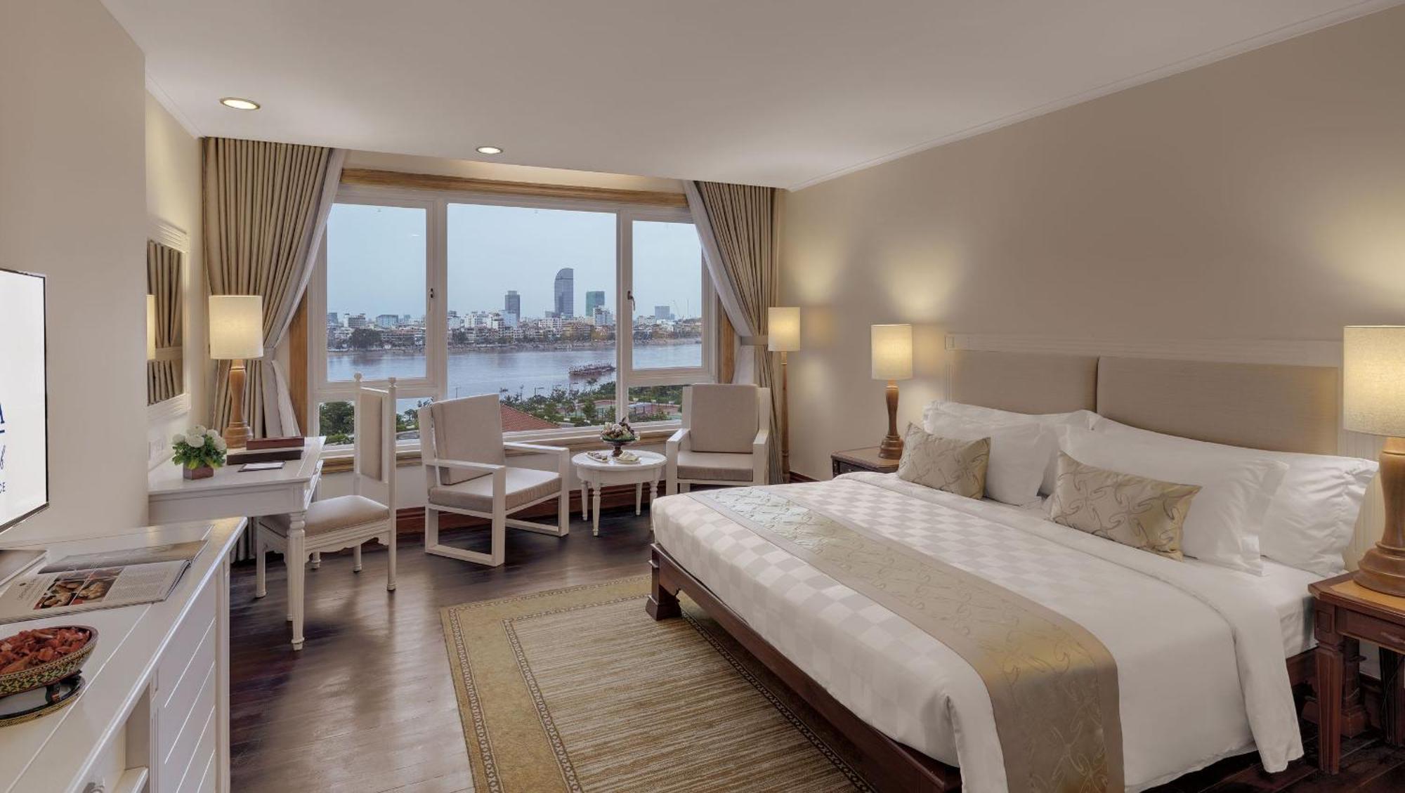 Deluxe Double or Twin Room,1545102199:JPEG