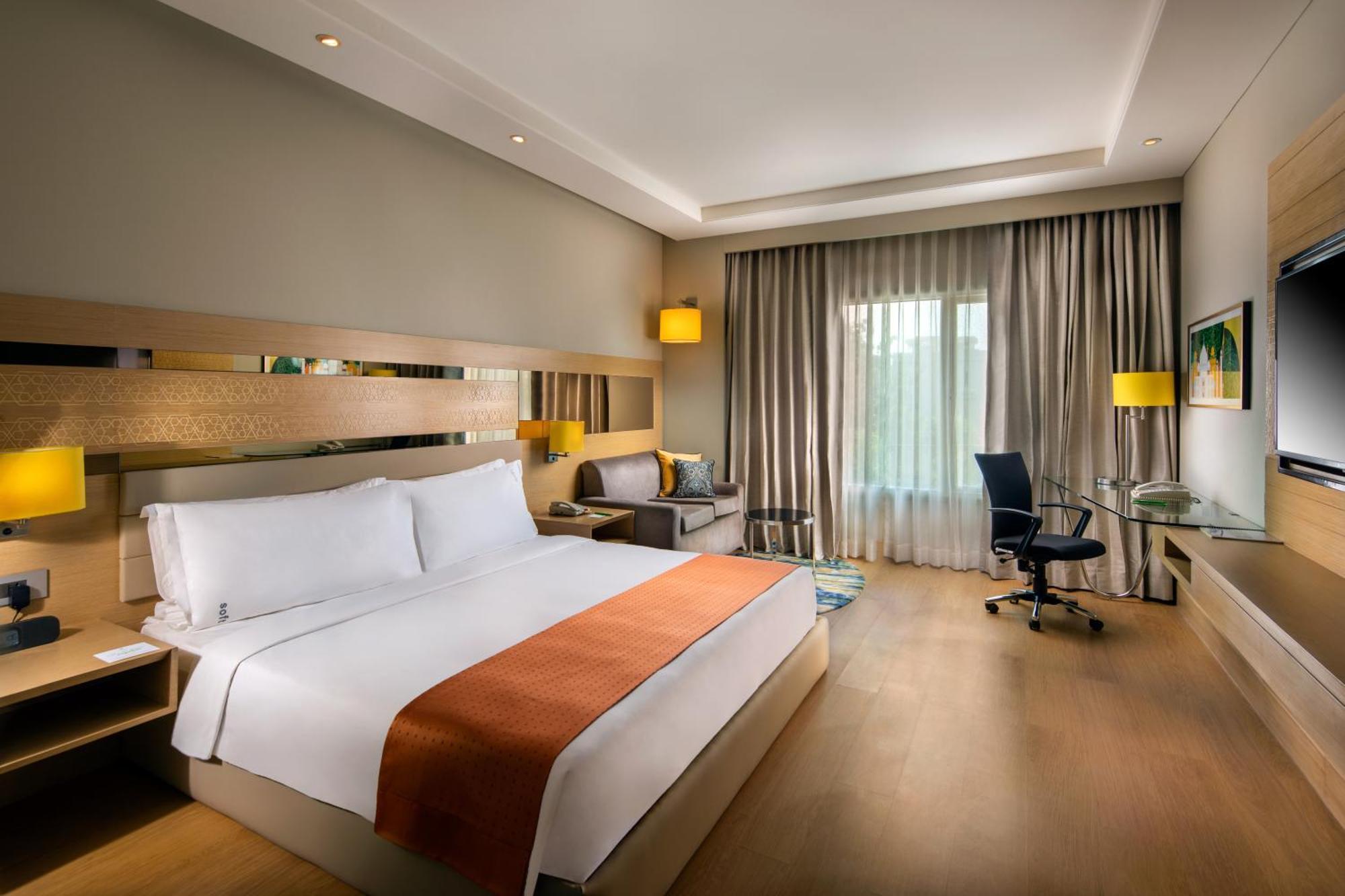 Standard King Room with 15% off on F&B 
