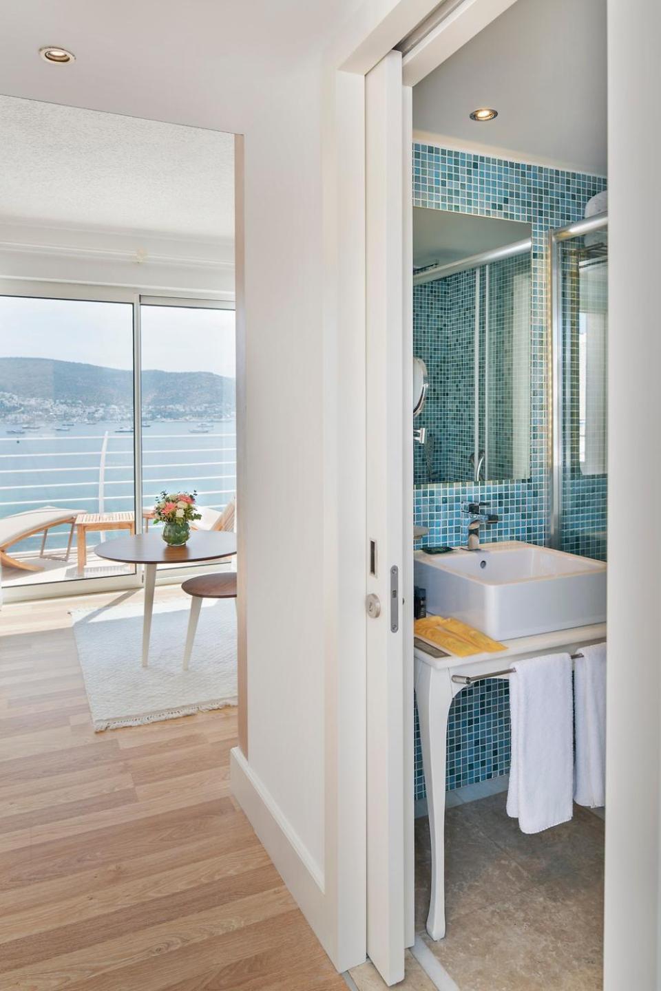 Standard Double or Twin Room with Sea View