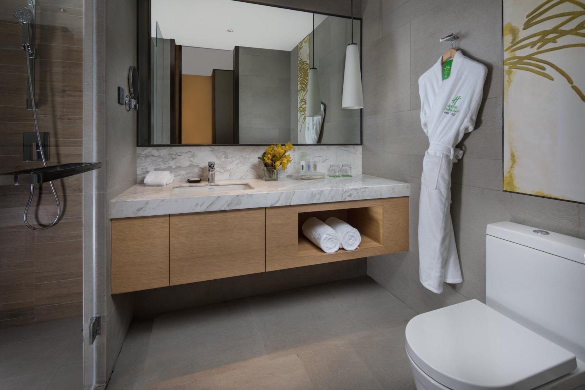 Standard Twin Room with Harbor View