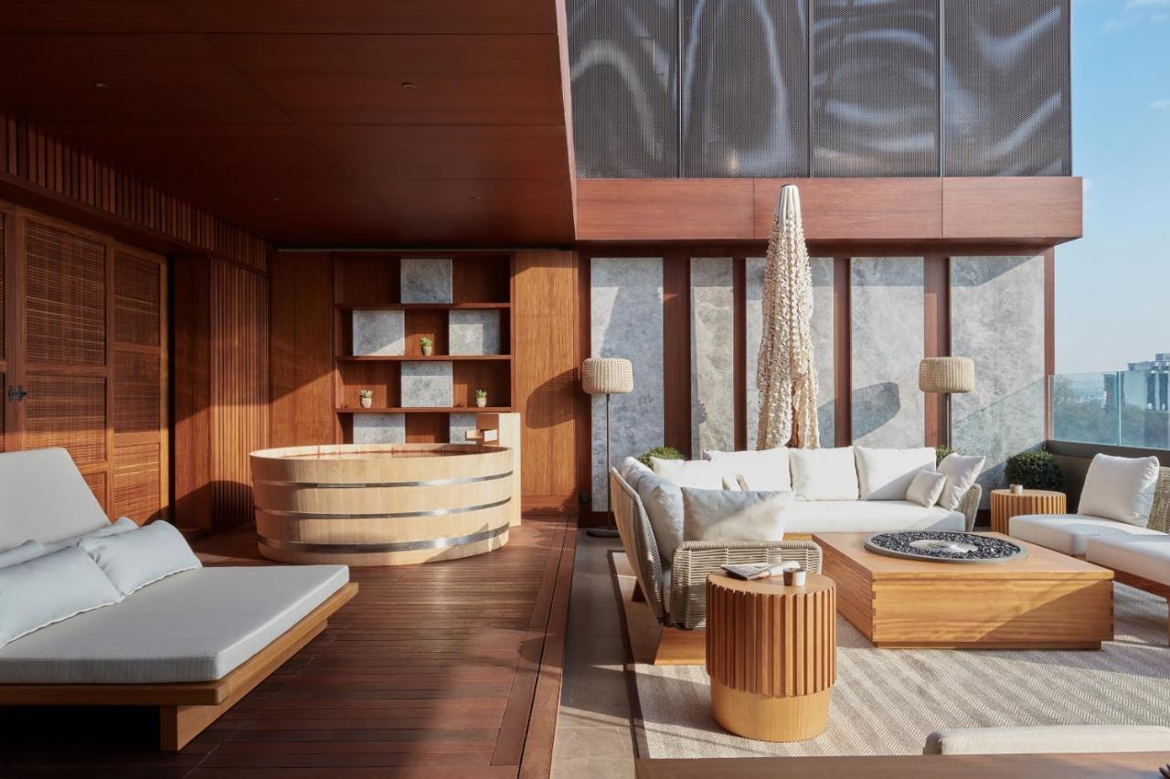 Nobu Suite Terrace & Ofuro Tub Bosphorus View Club Lounge Access,1353914942:JPEG