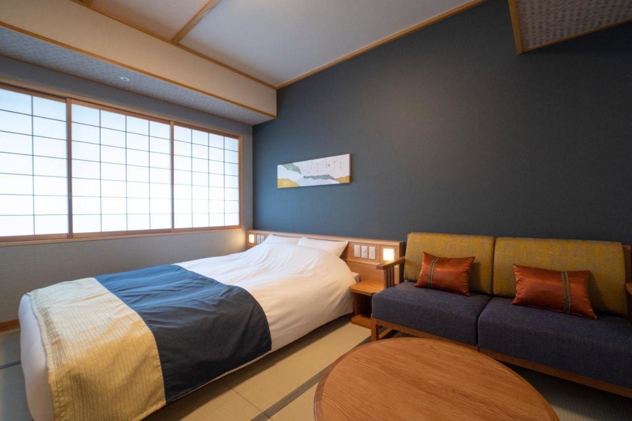 Double Room,1290513124:JPEG