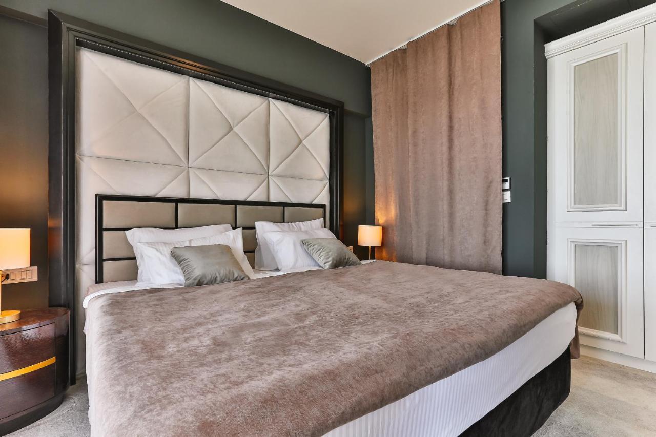 King Suite with Sea View