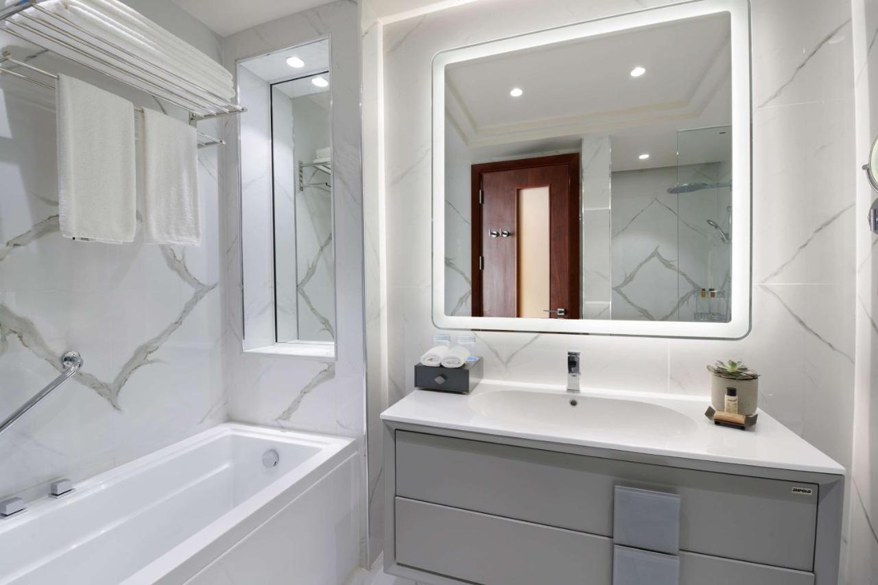 One Bedroom Apartment  - Sea View