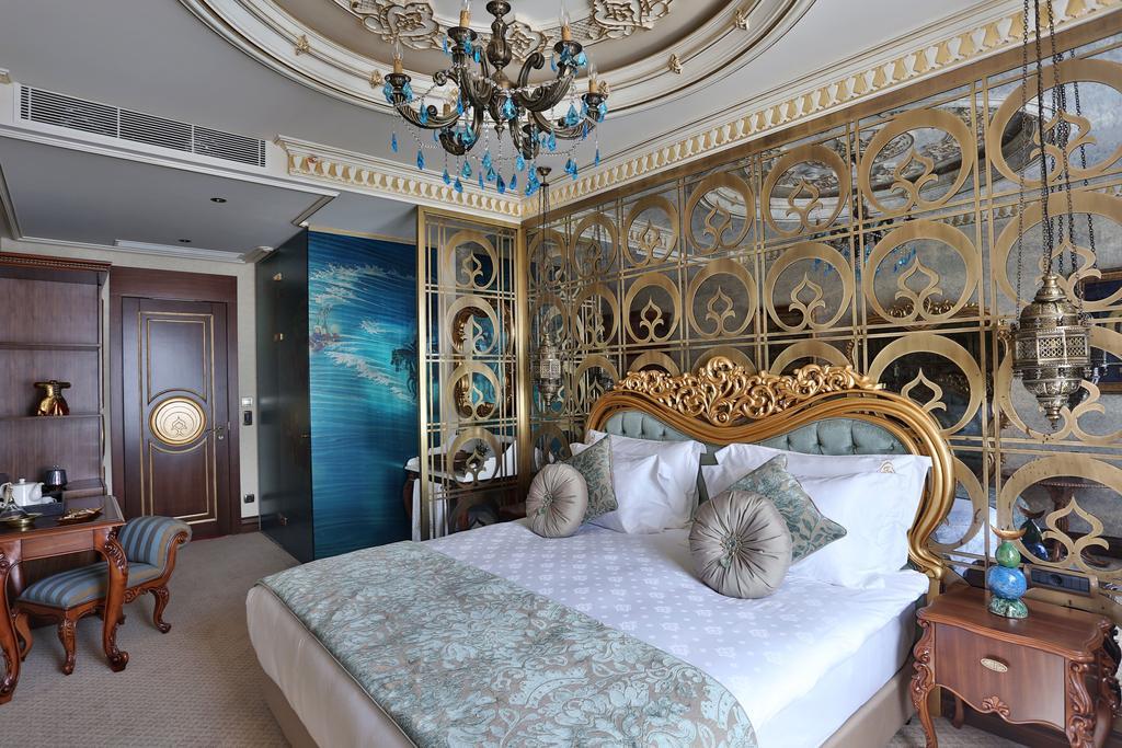 Deluxe Room with City View
